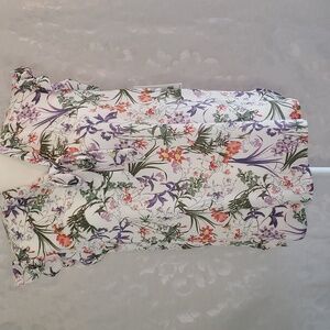 Counterparts floral ruffle cap sleeve blouse, size small